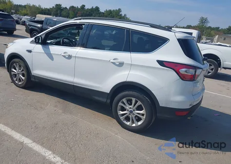 2017 Ford Escape Se из США, поврежденный, VIN 1FMCU0GD1HUC12061